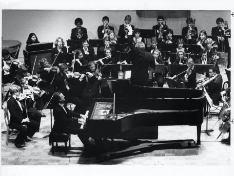 Pianists - October 20, 1981 - University Symphony Orchestra - Gustav Meier, conductor, and Anthony di Bonaventura, pianist